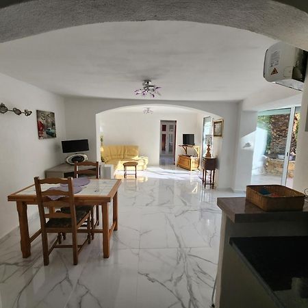 Studio Les Rosieres Sainte-Maxime Habitación foto